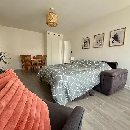 Lumineux Avec Balcon * Caen